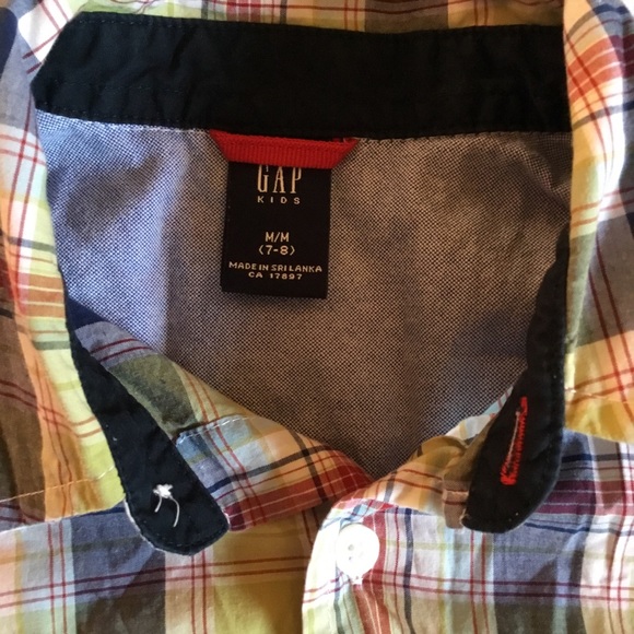BOYS GAP SHIRT - Picture 2 of 2